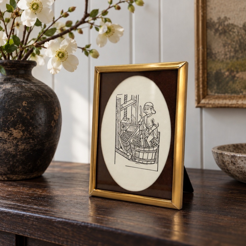 Vintage Gold Picture Frame with Brown Oval Mat, 7 x 5 Tabletop Frame